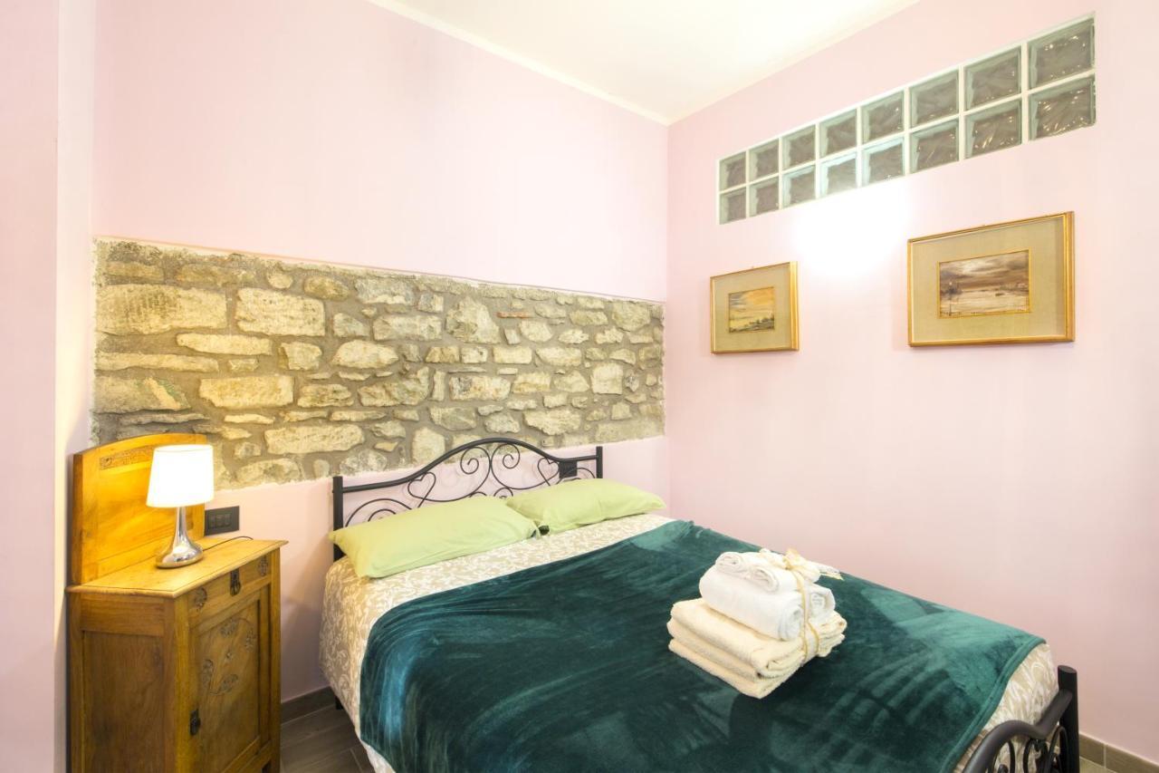 Alla Porta Di Sotto B&B Fivizzano Luaran gambar